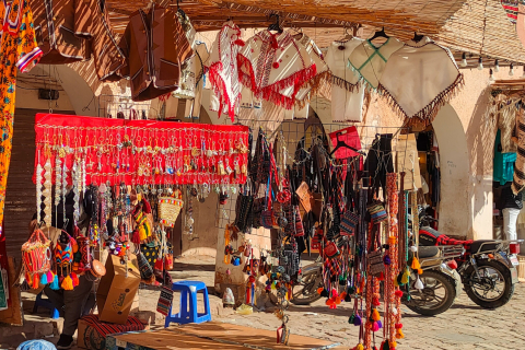 market in algeria